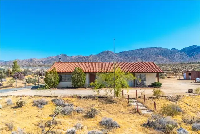 7662 Quail Springs Road, Joshua Tree, CA 92252 - #2