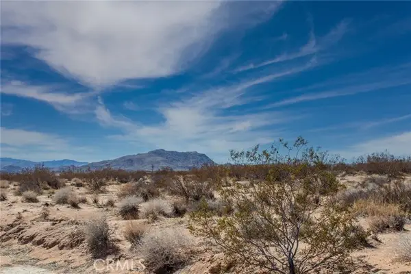 3374 Sunny Hill, Joshua Tree, CA 92252