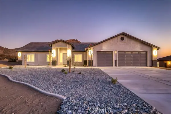 19721 Roanoke Road, Apple Valley, CA 92307