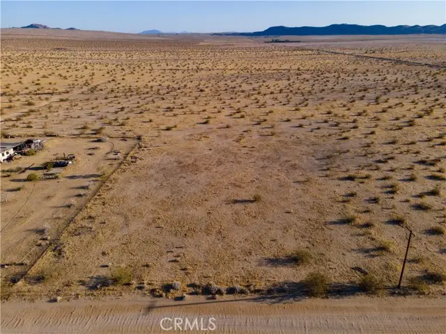 5 Sunflower Road, Joshua Tree, CA 92252 - #2