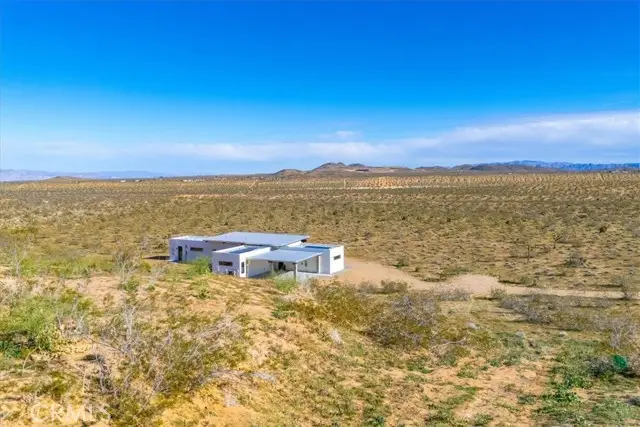 621 Sage Avenue, Yucca Valley, CA 92284 - #1