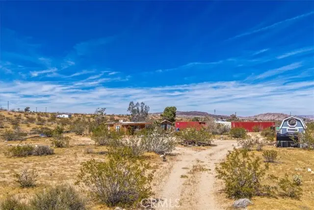1022 Chuckawalla Road, Landers, CA 92285 - #2