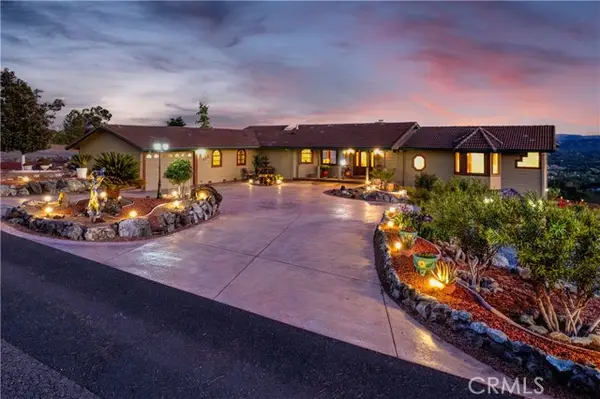 425 Lake Vista Dr, Lakeport, CA 95453