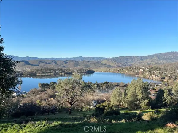 17282 Greenridge Road, Hidden Valley Lake, CA 95467
