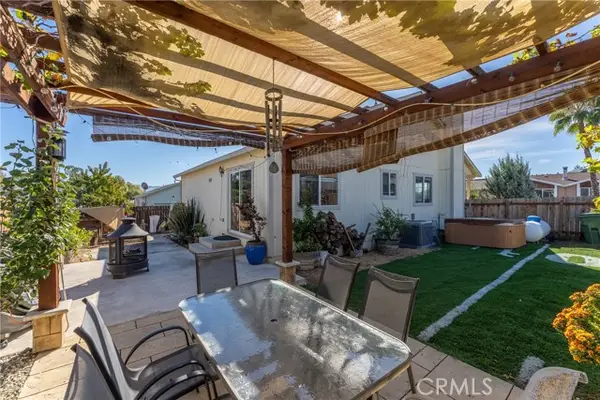 200 Island View, Lakeport, CA 95453