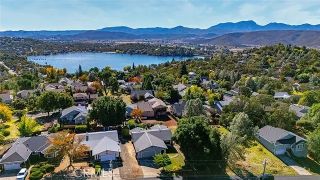 18413 Deer Hill Road, Hidden Valley Lake, CA 95467 - #2