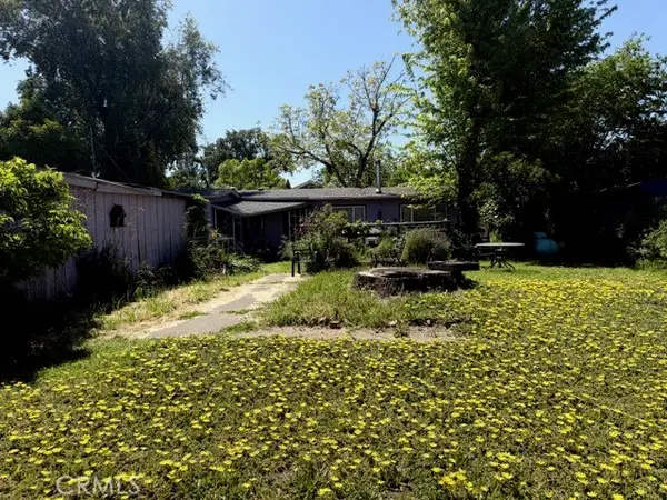 325 Clearlake, Lakeport, CA 95453