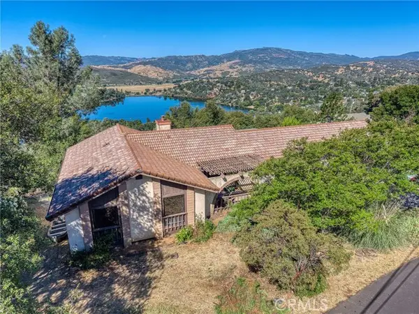 17045 Squirrelhill, Hidden Valley Lake, CA 95467