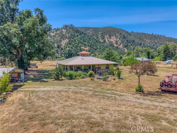 1623 New Long Valley Road, Clearlake Oaks, CA 95423