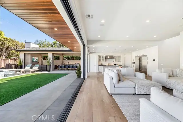 660 Kings Road, Newport Beach, CA 92663 - #3