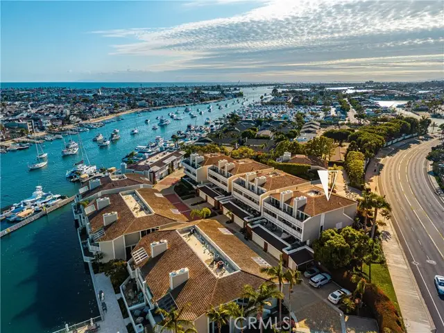 994 Bayside Cove, Newport Beach, CA 92660 - #3