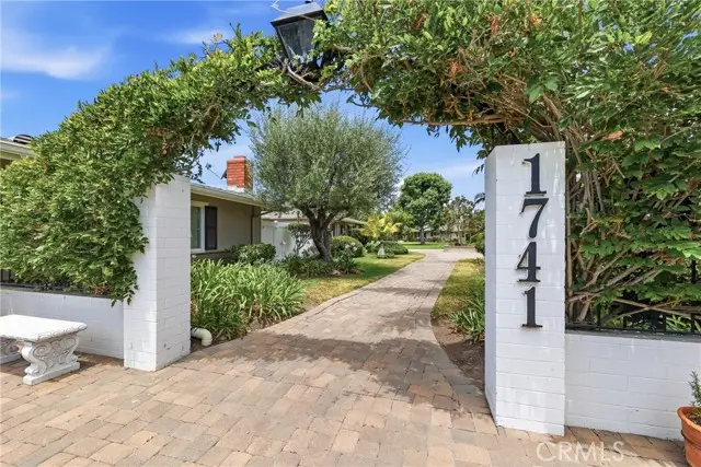 1741 Tustin Avenue  #12C, Costa Mesa, CA 92627 - #2