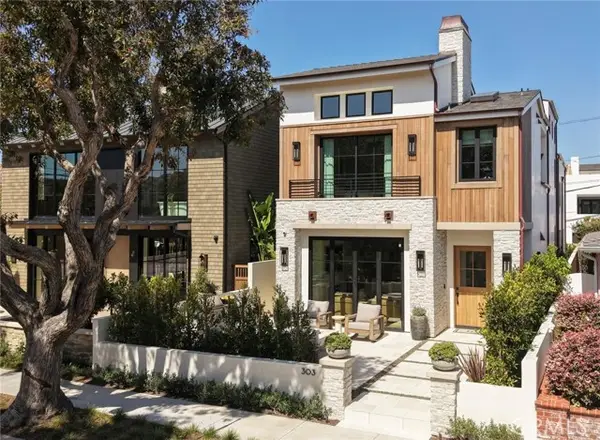 303 Jasmine Avenue, Corona Del Mar, CA 92625