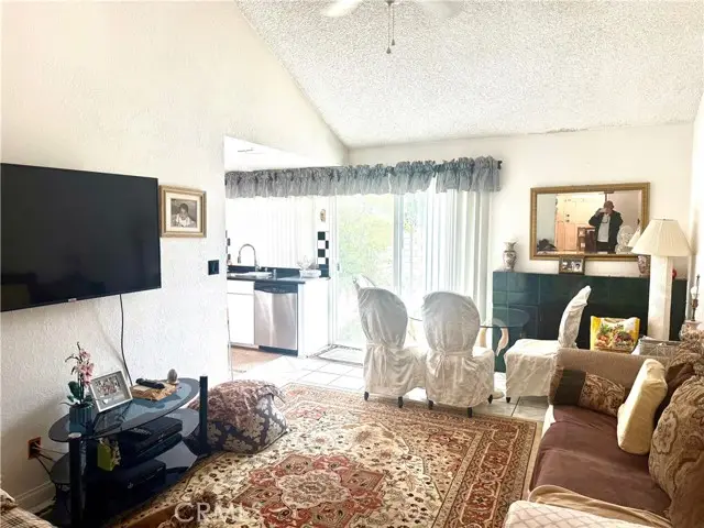 1098 Sentinel, La Verne, CA 91750 - #3