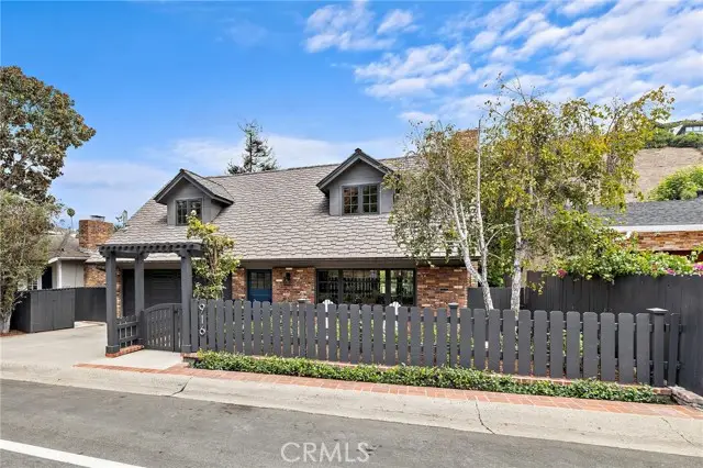 916 Bluebird Canyon Drive, Laguna Beach, CA 92651 - #2