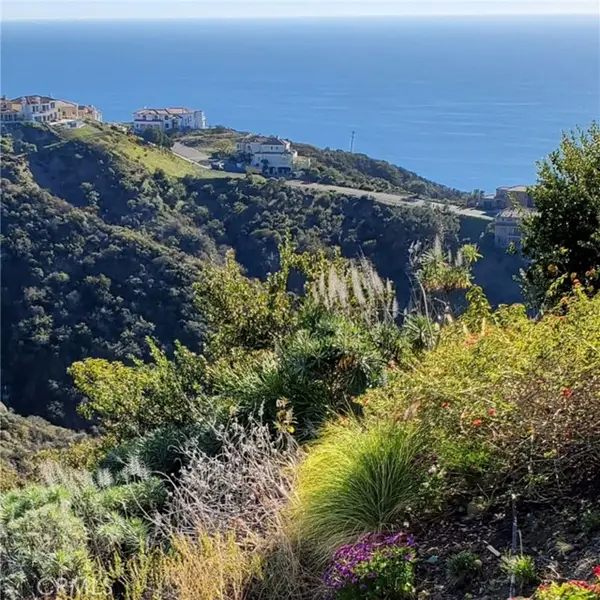 20 NICE, Laguna Niguel, CA 92677