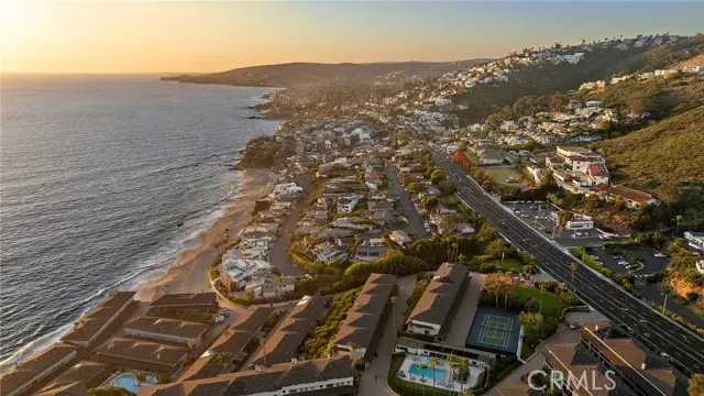 37 Blue Lagoon, Laguna Beach, CA 92651 - #2