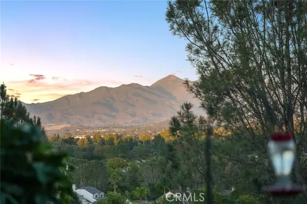 10 Acorn, Aliso Viejo, CA 92656