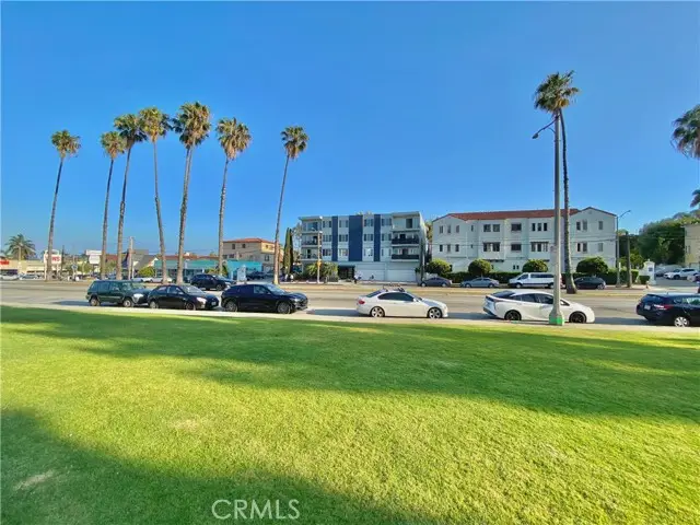 3707 Livingston Drive  #403, Long Beach, CA 90803 - Image #2