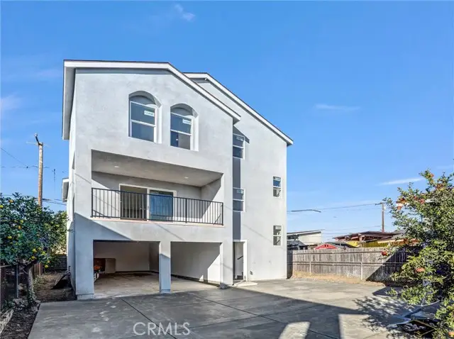 1231 Rowan Avenue, Los Angeles, CA 90023 - #3