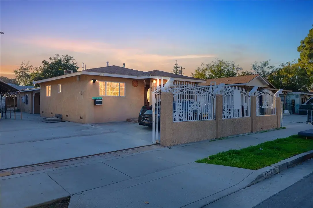 1038 Hollister St, San Fernando, CA 91340 - #1