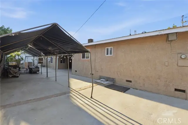 1038 Hollister St, San Fernando, CA 91340 - #2