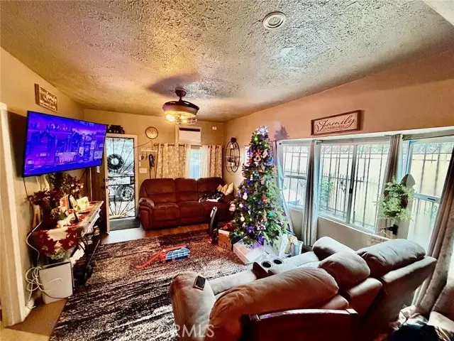 1454 50th, Los Angeles, CA 90011 - #3