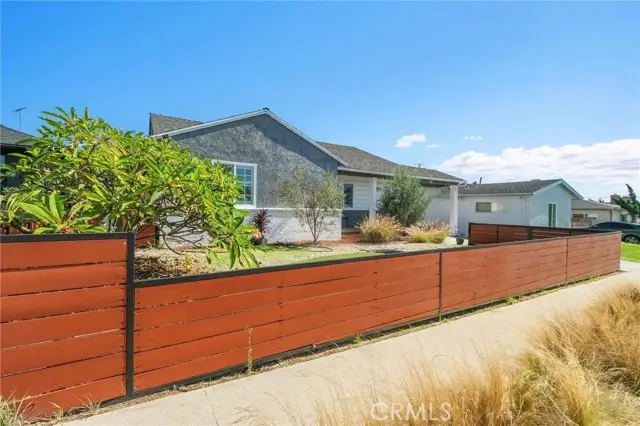 6104 La Cienega, Los Angeles, CA 90056 - #2