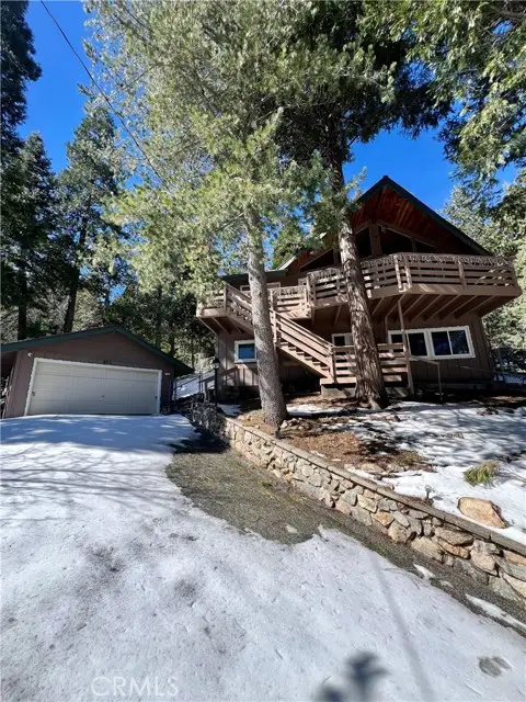 855 Bergschrund Drive, Crestline, CA 92325 - #3