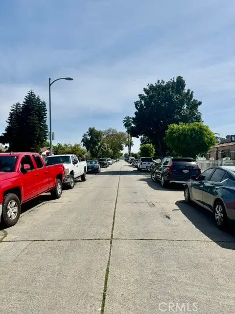 904 Stockton, Compton, CA 90221 - #3