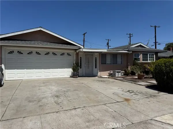 4821 Acapulco, Santa Ana, CA 92704