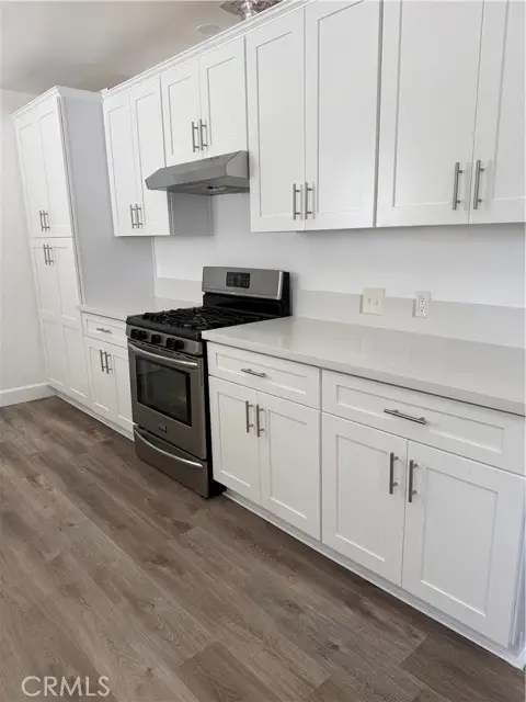 22814 Collins, Woodland Hills, CA 91367 - #3