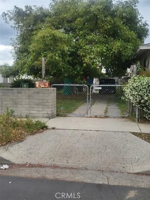 2446 Meadowvale, Los Angeles, CA 90031