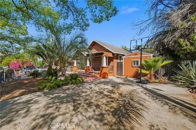 120 10th Street, San Bernardino, CA 92410 - #2