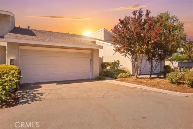 23207 Kimmore, Valencia, CA 91355 - #1