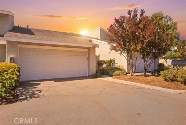 23207 Kimmore, Valencia, CA 91355