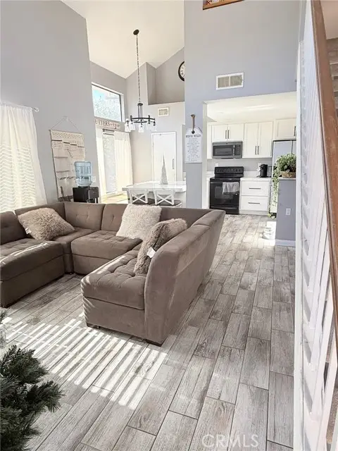 5722 Stillwater, Orange, CA 92869 - Image #3