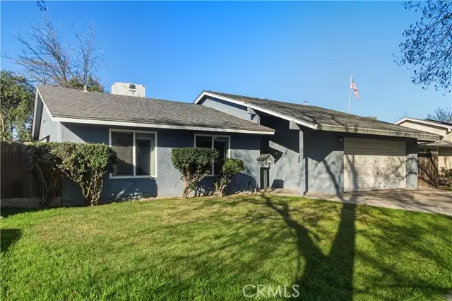 415 Columbia, Merced, CA 95340 - #2
