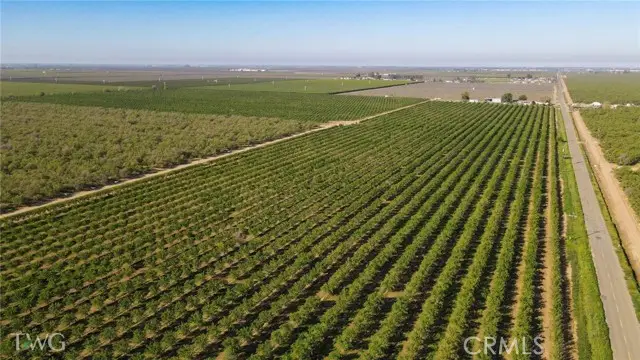 25012 Avenue 24, Chowchilla, CA 93610 - #2