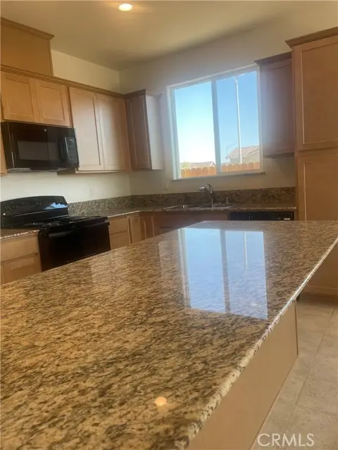 97 Squaw Valley Ct., Merced, CA 95341 - #3