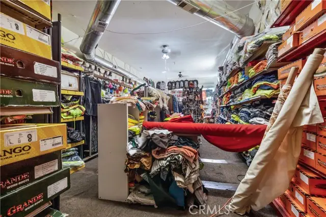 162 N Maple Ave, Fresno, CA 93702 - #2