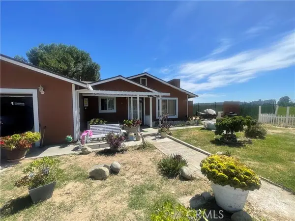 822 Glenwood, Turlock, CA 95380