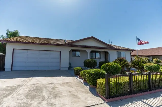 2115 11th Street, Los Banos, CA 93635 - #2