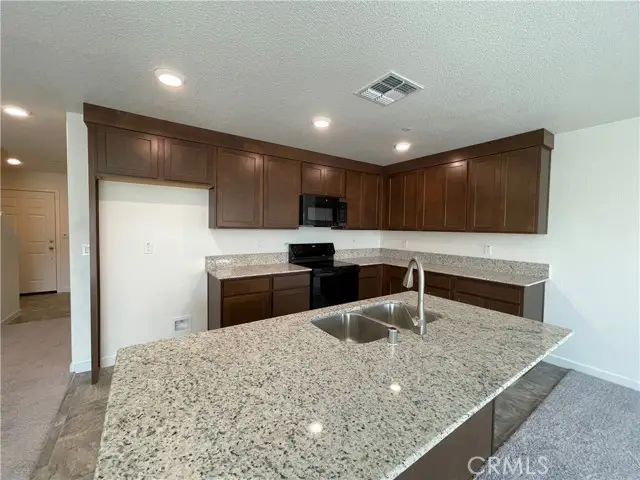 714 Stone Ridge East Avenue, Merced, CA 95341 - #2