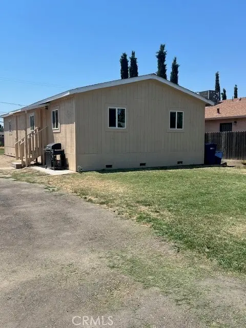 9513 Stanford, Planada, CA 95365