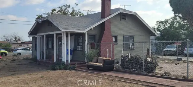 9088 Date, Fontana, CA 92335 - #3