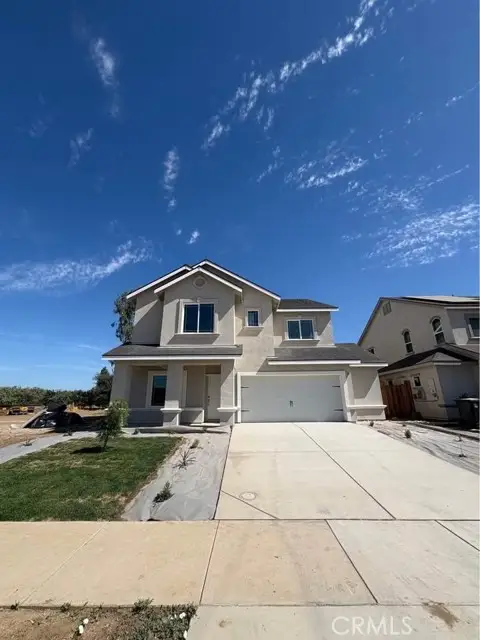 2943 Capella Dr, Merced, CA 95341