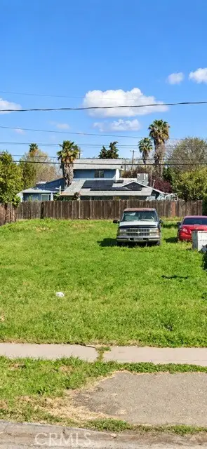 415 Broadway, Planada, CA 95365