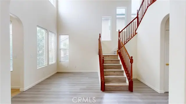 2555 Lind, Fresno, CA 93725 - #3