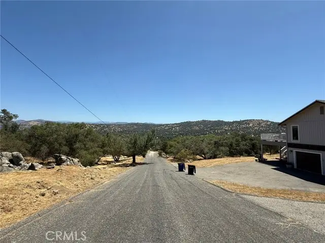 1 Wild Horse Way, Coarsegold, CA 93614 - #3